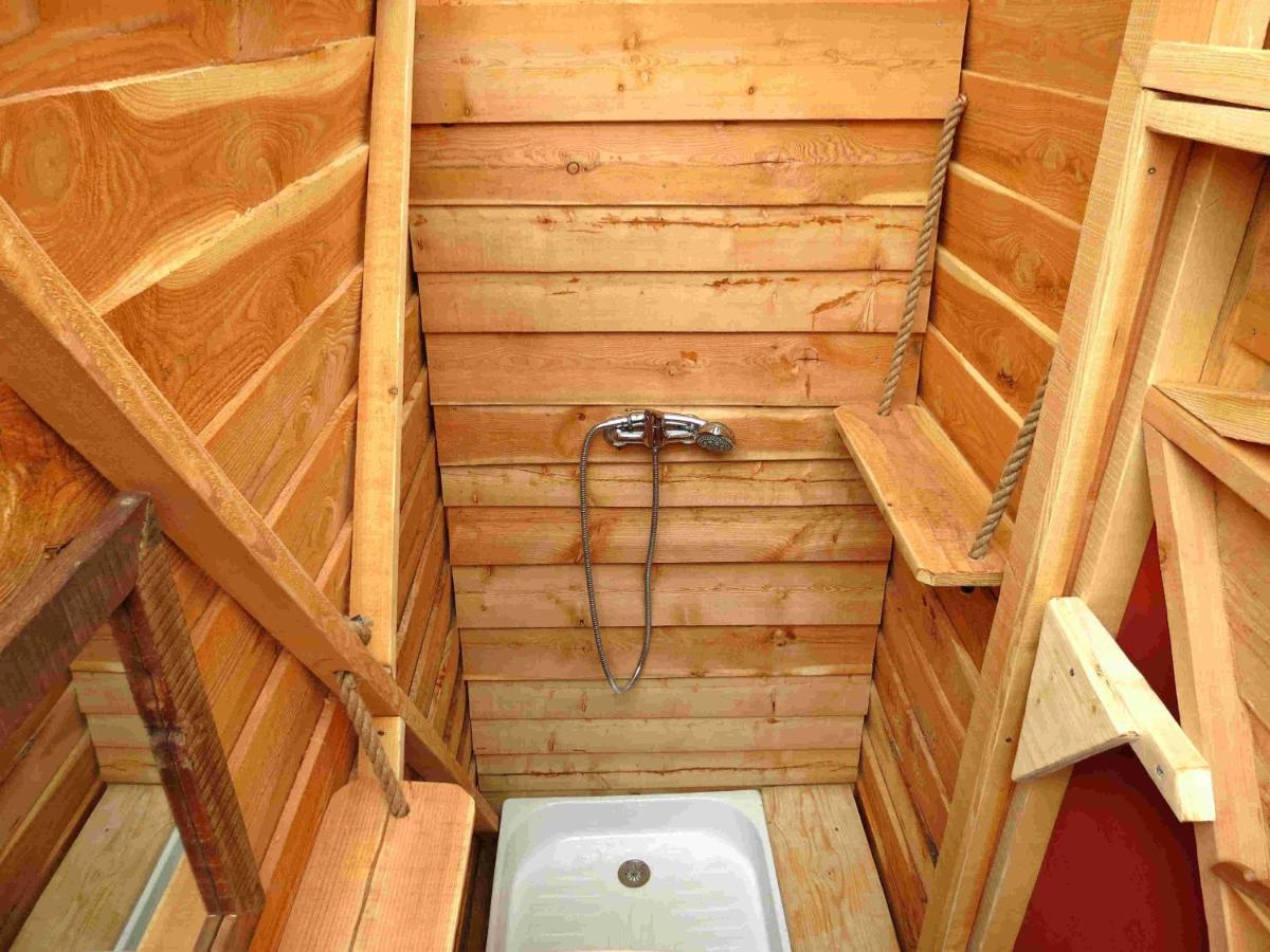 Habitat Createur - Hebergements Insolites Au Camping Municipal "Les Ecureuils" Recoubeau-Jansac Exteriör bild