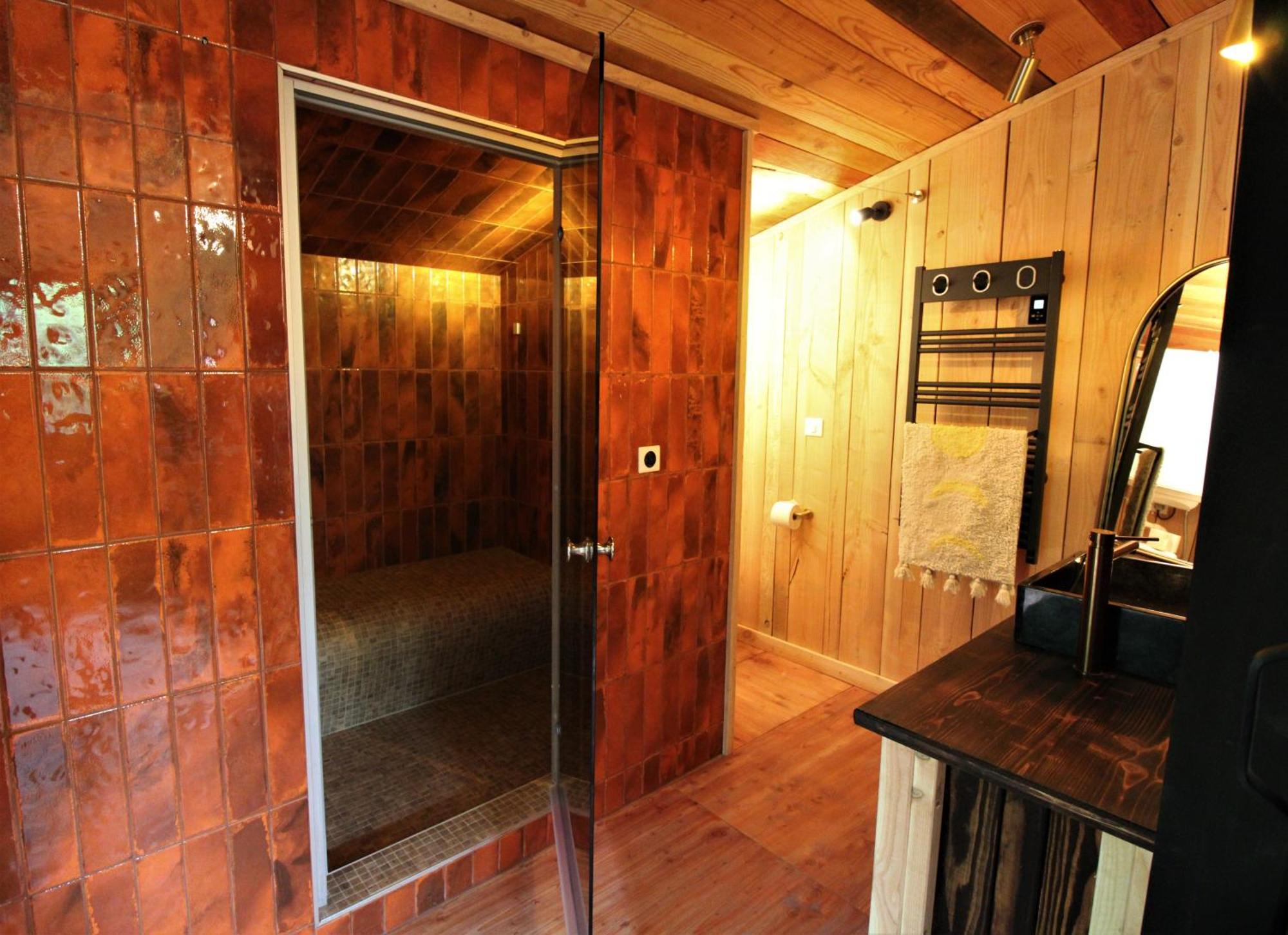 Habitat Createur - Hebergements Insolites Au Camping Municipal "Les Ecureuils" Recoubeau-Jansac Exteriör bild