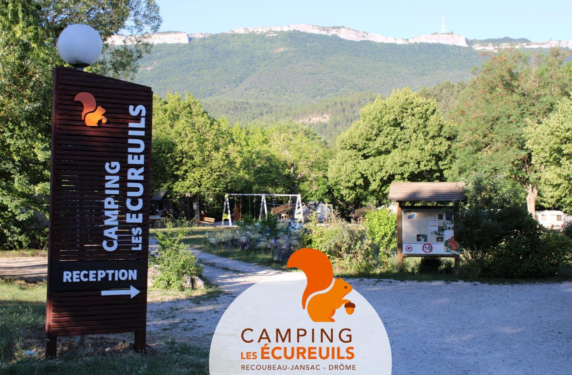 Habitat Createur - Hebergements Insolites Au Camping Municipal "Les Ecureuils" Recoubeau-Jansac Exteriör bild